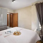 Luxury Casablanca/vivaldi * Pula