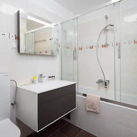 Luxury Casablanca/vivaldi *